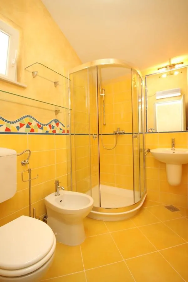 Holiday House With A Parking Space Nerezine, Losinj - 8016 Nerezine